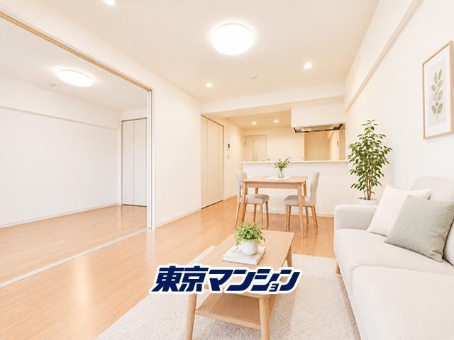 2LDK apartment in Suginami Ward, Tokyo - Photo 1