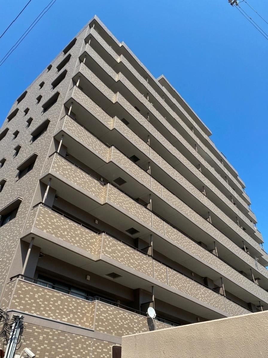 3LDK apartment in Higashisumiyoshi Ward, Osaka - Photo 1