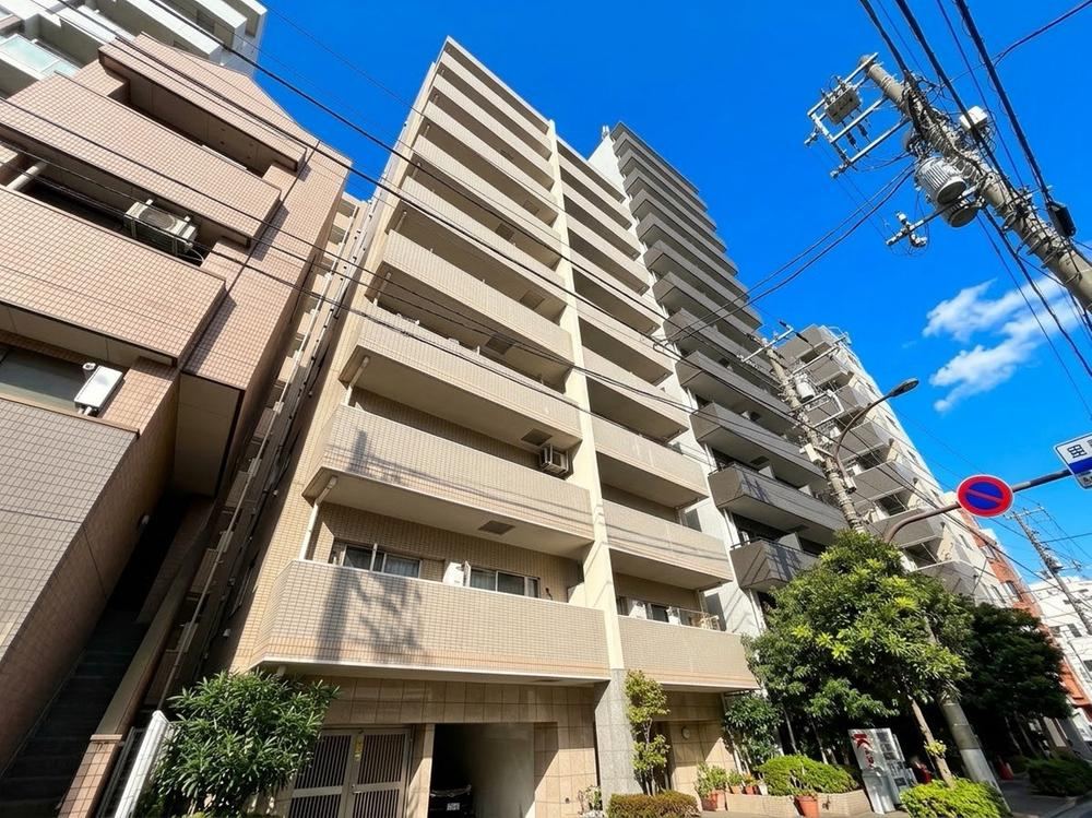 2LDK apartment in Taito Ward, Tokyo - Photo 1