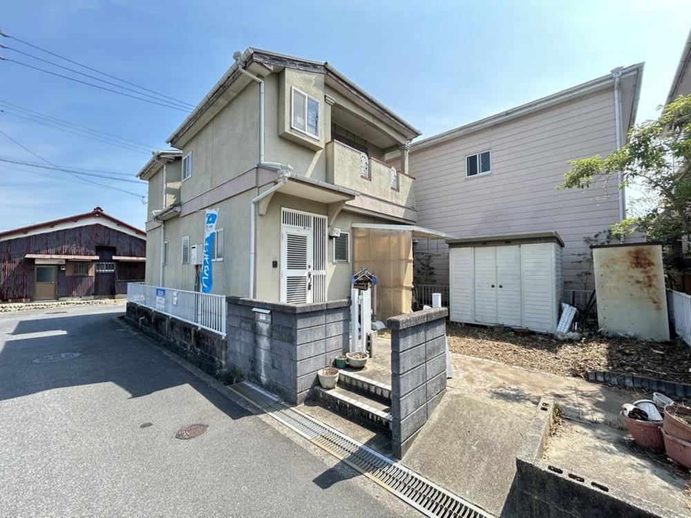 3LDK house in Yokkaichi, Mie - Photo 1