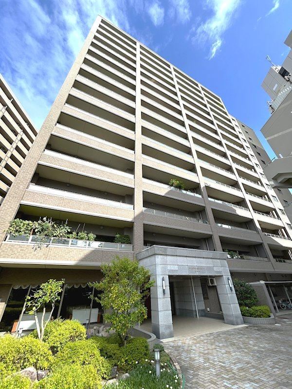 3LDK apartment in Chuo Ward, Niigata - Photo 1