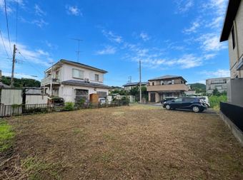 plot of land in Naka District