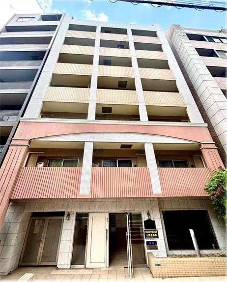 1K apartment in Minato Ward, Tokyo - Photo 1