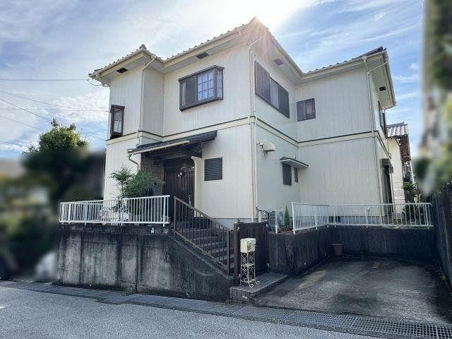 5LDK house in Kochi, Kochi - Photo 1