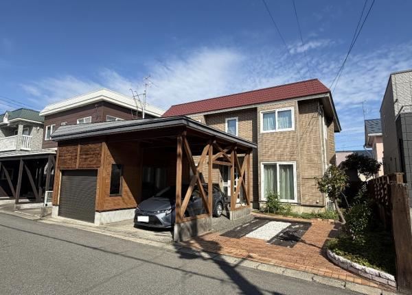 4LDK house in Aomori, Aomori - Photo 1