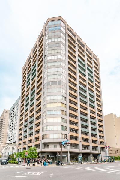 2LDK apartment in Naka Ward, Yokohama, Kanagawa - Photo 1