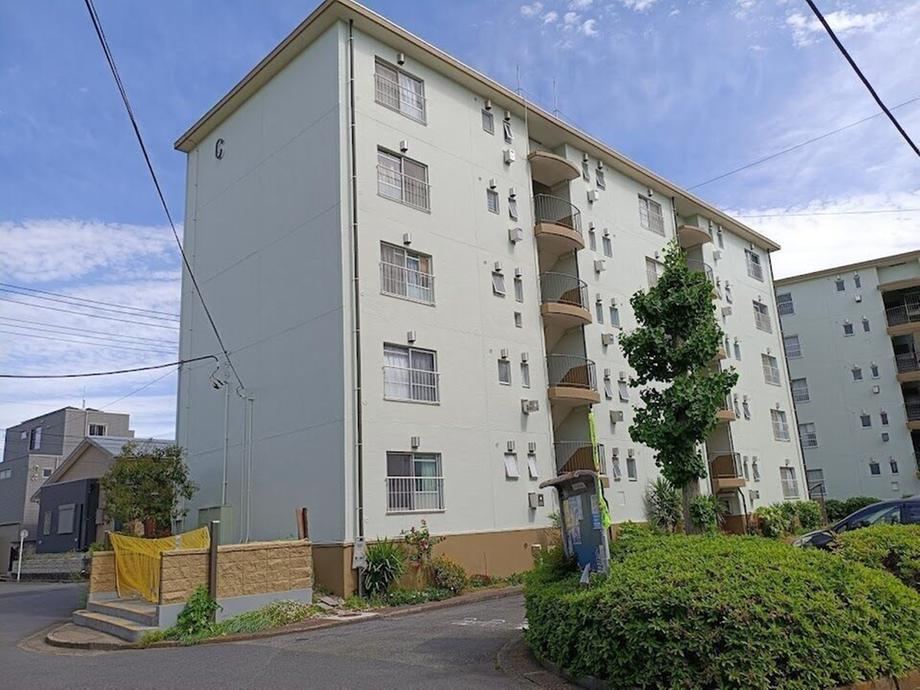 2LDK apartment in Soka, Saitama - Photo 1