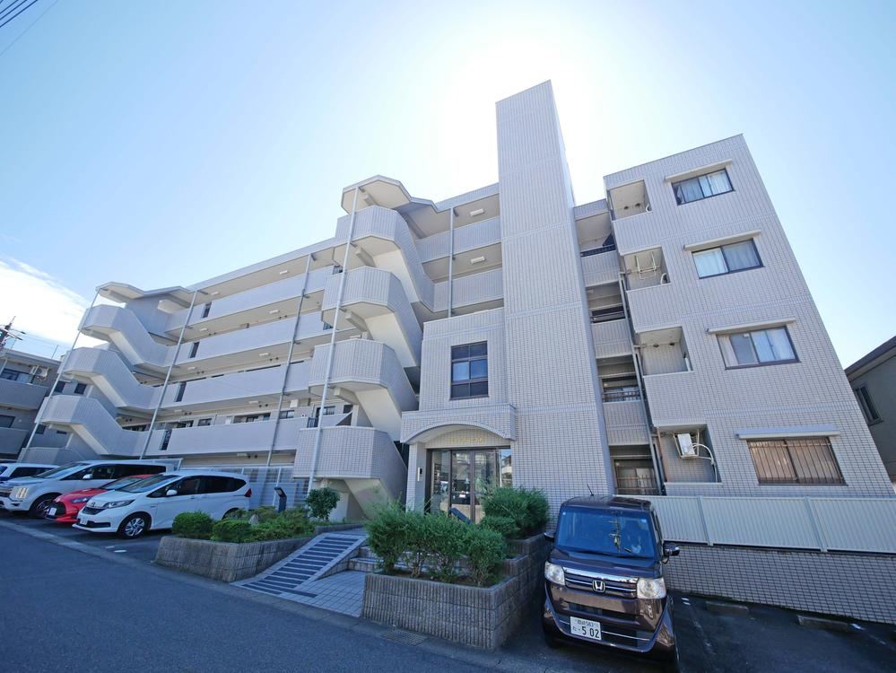 4LDK apartment in Okazaki, Aichi - Photo 1
