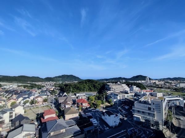 4LDK apartment in Suma Ward, Kobe, Hyogo - Photo 1