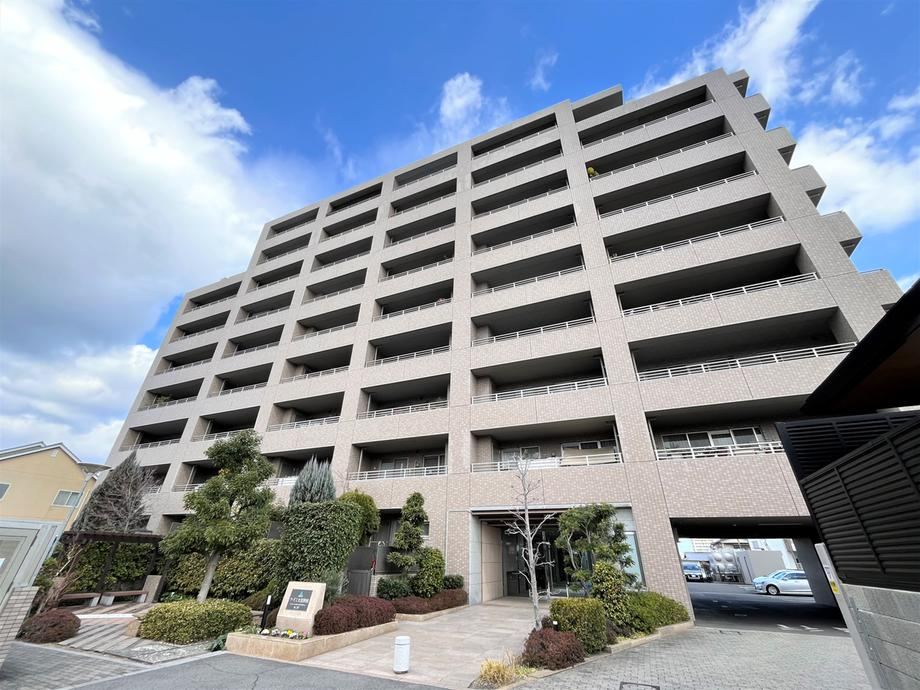 3LDK+S apartment in Takamatsu, Kagawa - Photo 1