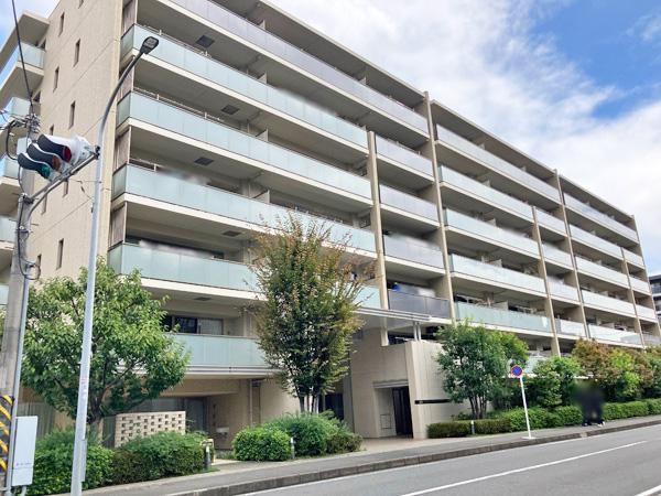 3LDK apartment in Tsurumi Ward, Yokohama, Kanagawa - Photo 1