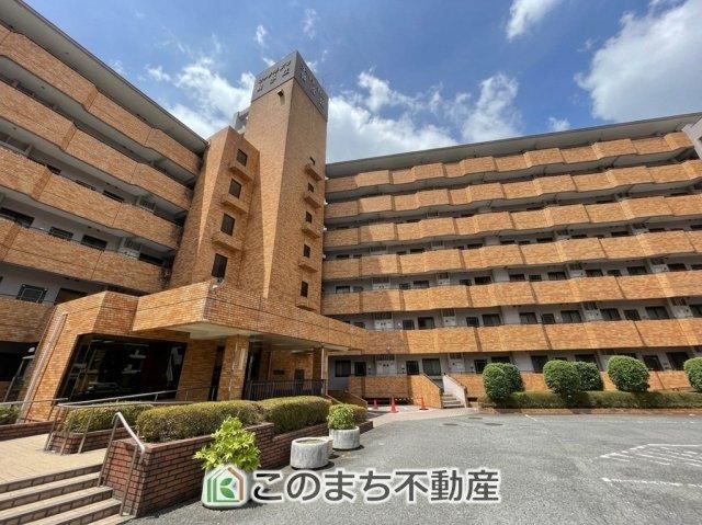 3LDK apartment in Utsunomiya, Tochigi - Photo 1