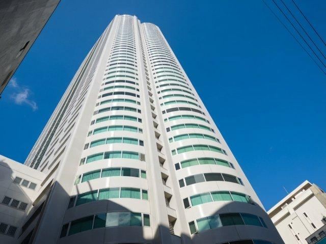 2LDK apartment in Chuo Ward, Osaka - Photo 1