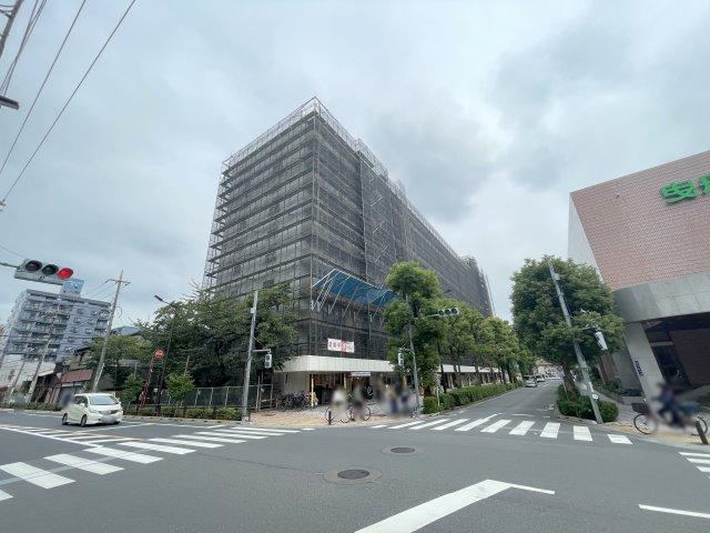 3DK apartment in Sumida Ward, Tokyo - Photo 1