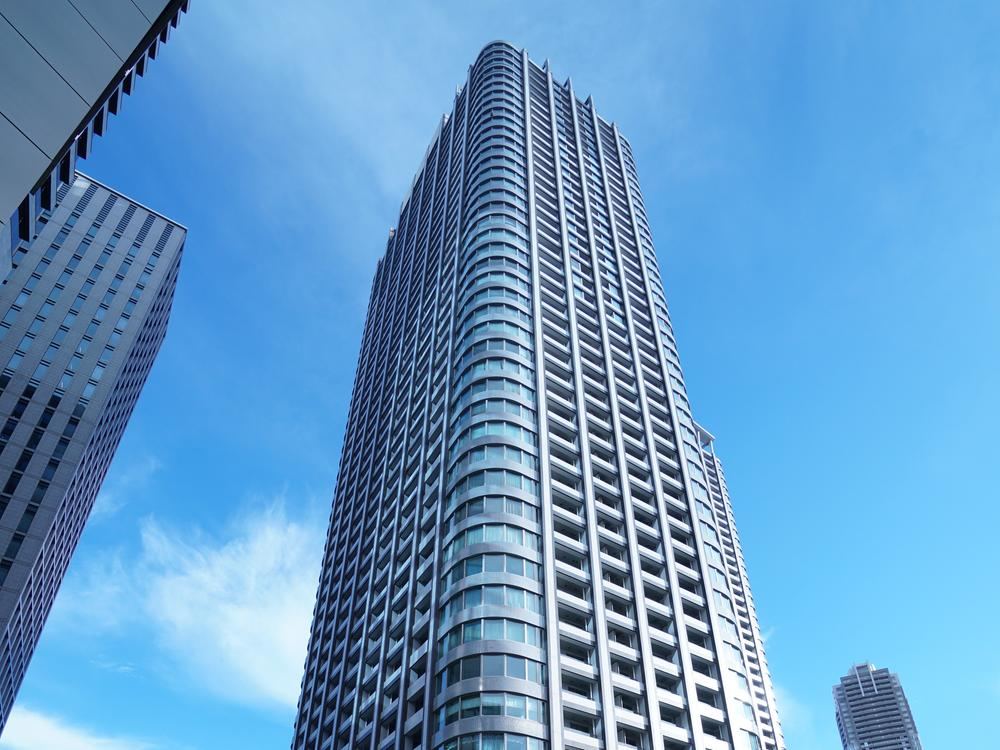 2LDK apartment in Minato Ward, Tokyo - Photo 1