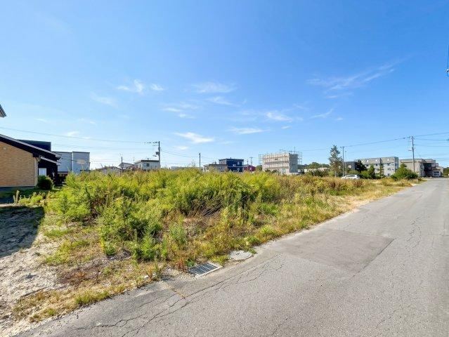 331 m² land in Chitose, Hokkaido - Photo 1
