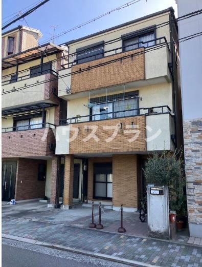 3LDK house in Moriguchi, Osaka - Photo 1