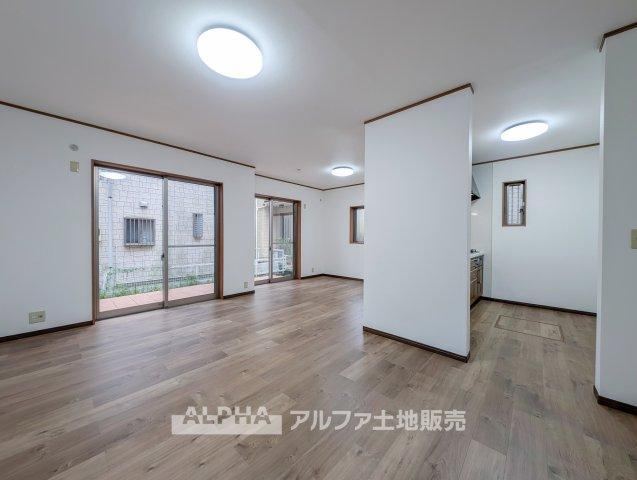 3LDK house in Tachikawa, Tokyo - Photo 1