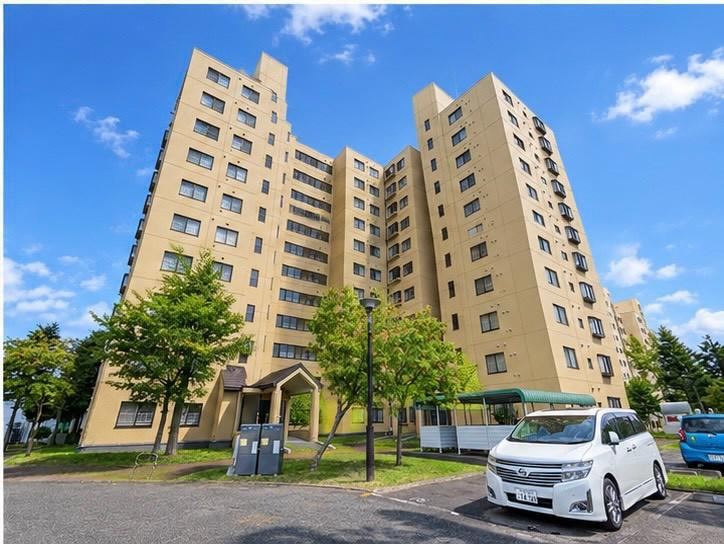 3LDK apartment in Atsubetsu Ward, Sapporo, Hokkaido - Photo 1