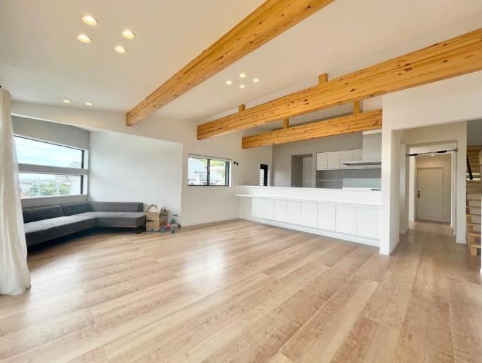 4LDK house in Takarazuka, Hyogo - Photo 1