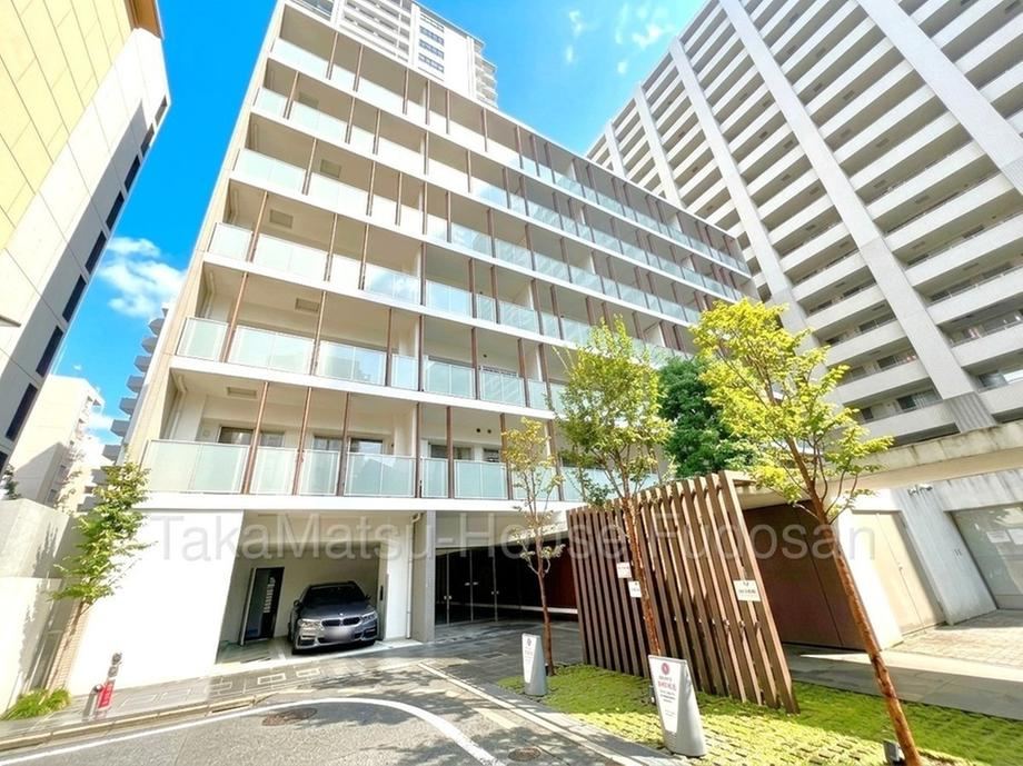 2LDK apartment in Minato Ward, Tokyo - Photo 1