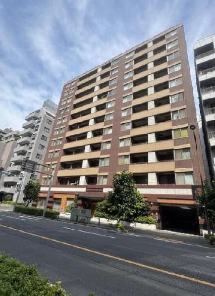 2LDK apartment in Shinagawa Ward, Tokyo - Photo 1