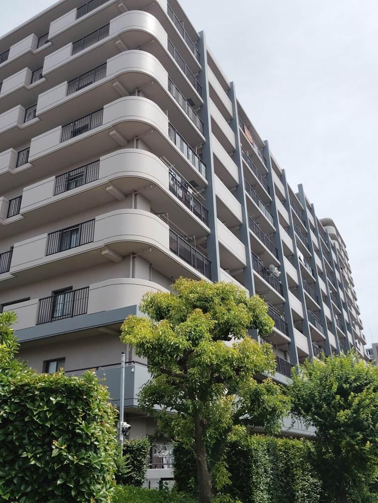 2LDK+S apartment in Yamato, Kanagawa - Photo 1