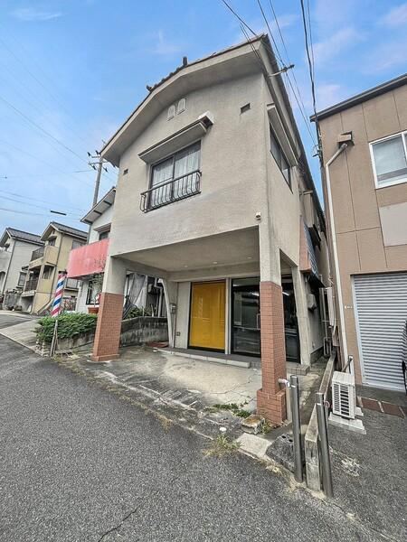 3DK house in Asakita Ward, Hiroshima - Photo 1