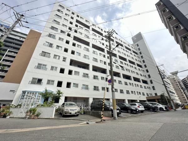 3LDK apartment in Nishi Ward, Osaka - Photo 1