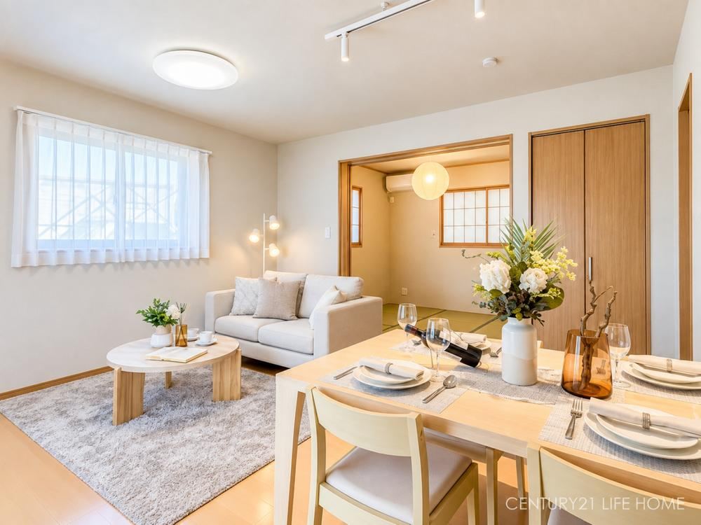 4LDK house in Aoba Ward, Yokohama, Kanagawa - Photo 1