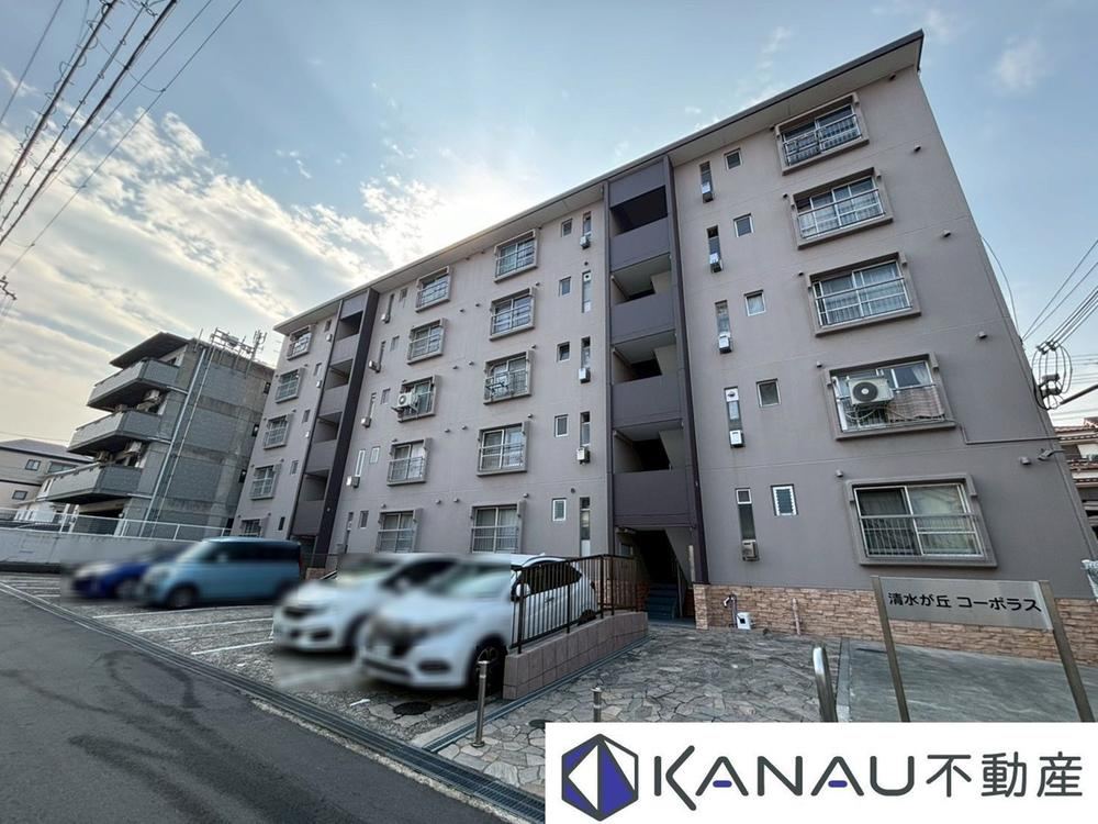 3DK apartment in Tarumi Ward, Kobe, Hyogo - Photo 1