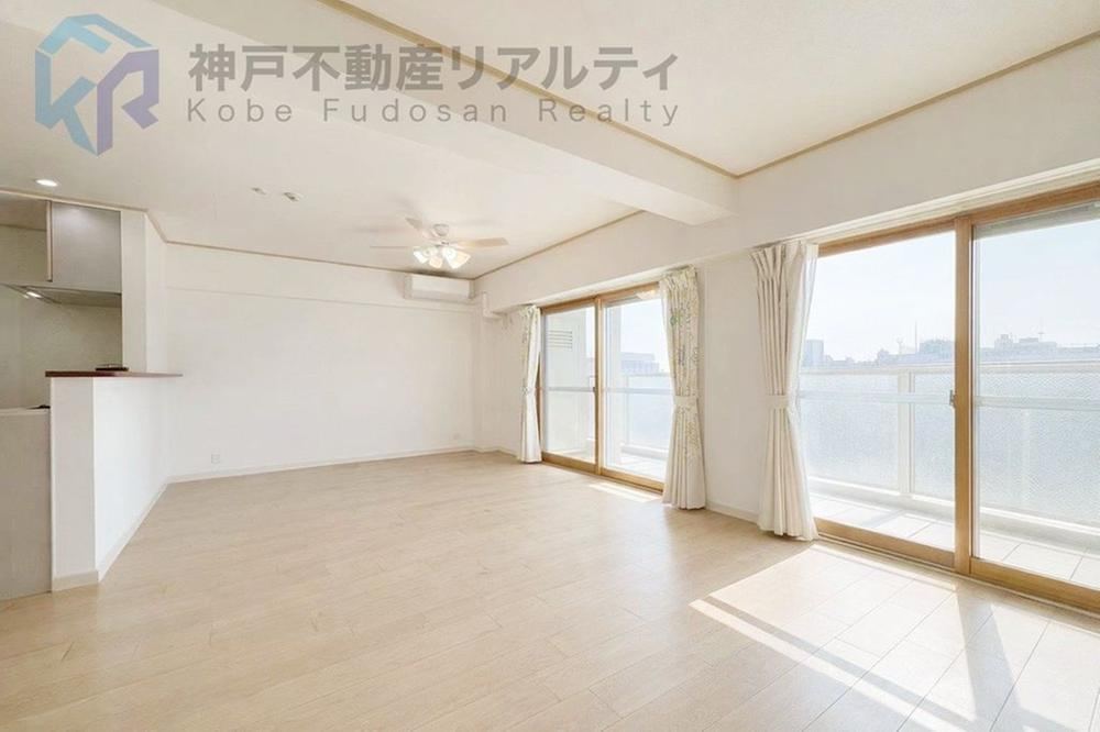 2LDK apartment in Nishinomiya, Hyogo - Photo 1