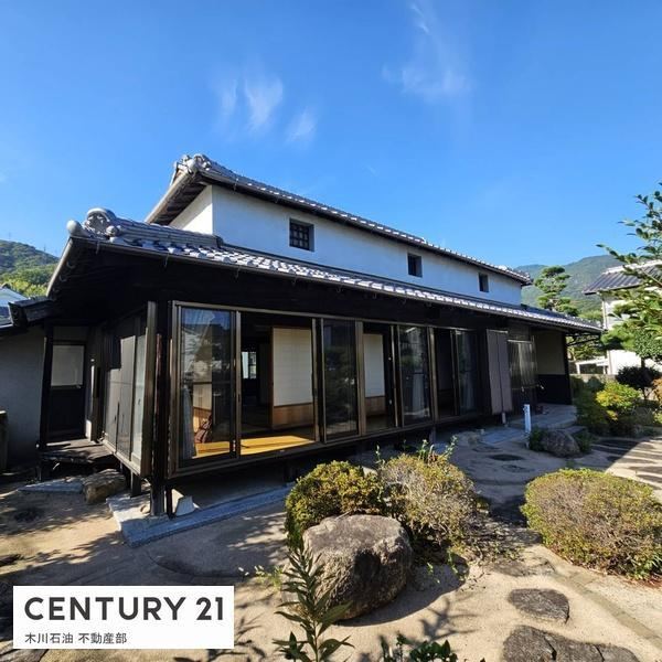 5DK house in Kure, Hiroshima - Photo 1