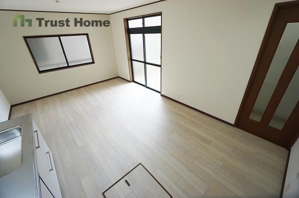 4LDK house in Itami, Hyogo - Photo 1