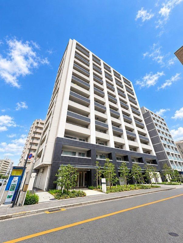 3LDK apartment in Kita Ward, Osaka - Photo 1