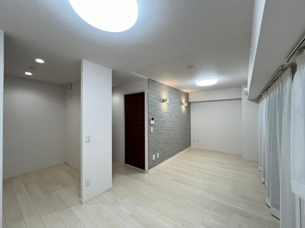 1LDK+S apartment in Toshima Ward, Tokyo - Photo 1