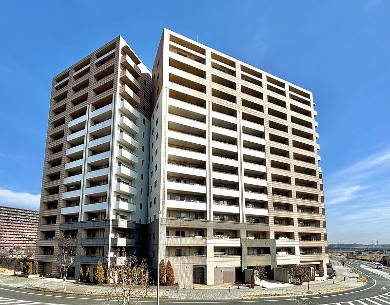 3LDK apartment in Tsukuba, Ibaraki - Photo 1