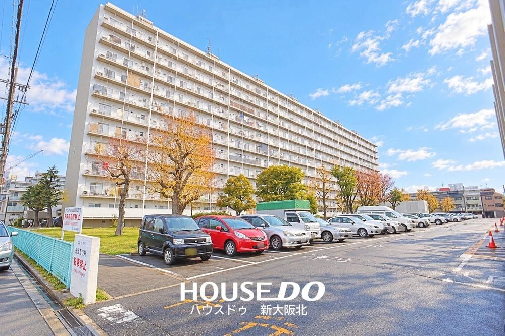 2LDK apartment in Yodogawa Ward, Osaka - Photo 1