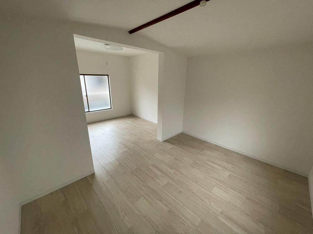 2LDK house in Sakai Ward, Sakai, Osaka - Photo 1