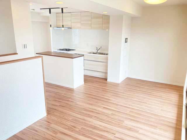 3LDK apartment in Minami Ward, Nagoya, Aichi - Photo 1