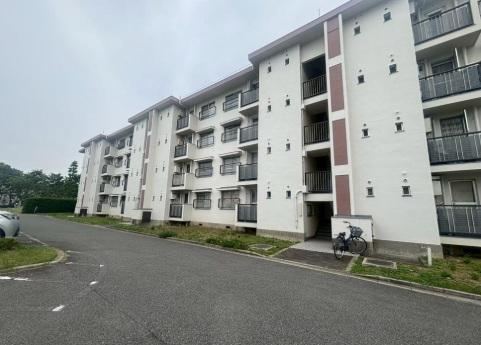 3LDK apartment in Kita Ward, Sakai, Osaka - Photo 1