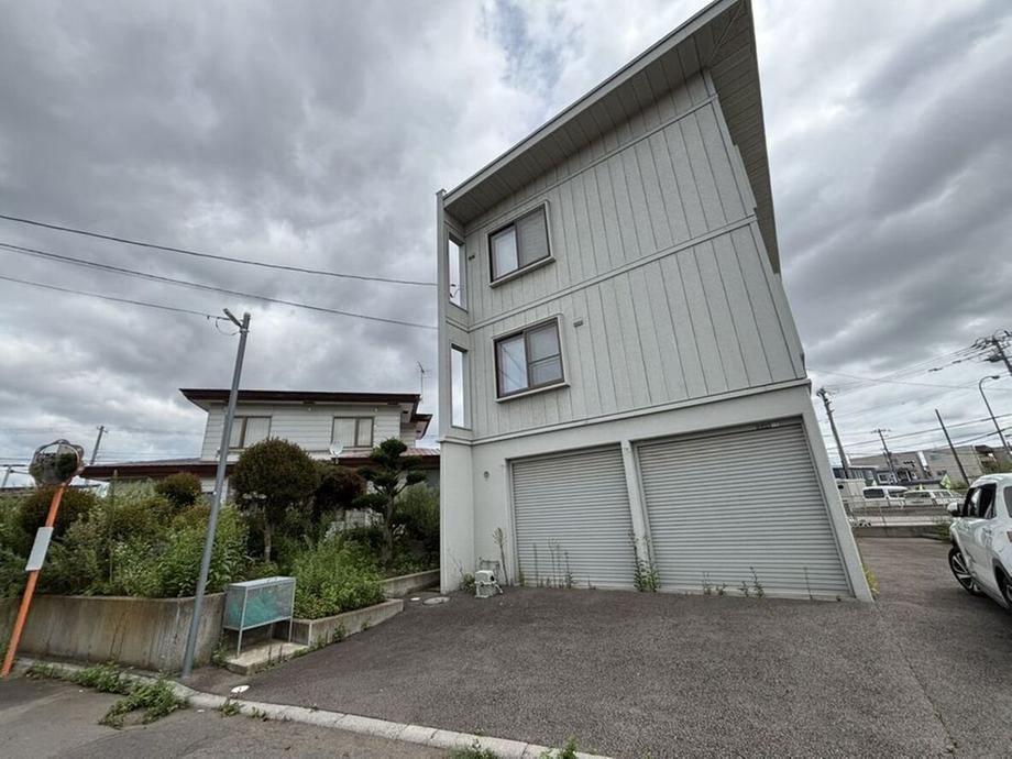 4LDK house in Hakodate, Hokkaido - Photo 1