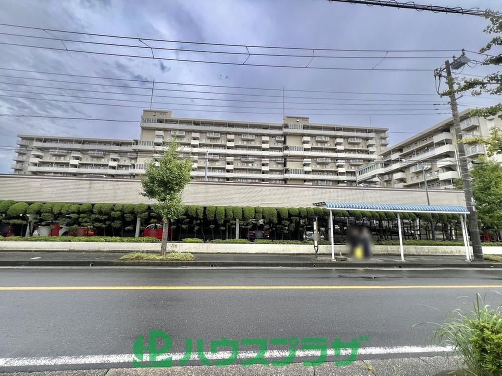 3LDK apartment in Ichikawa, Chiba - Photo 1
