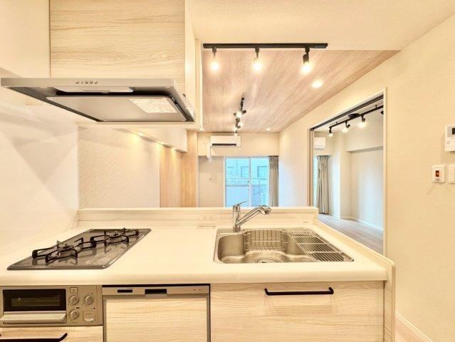 1LDK+S apartment in Setagaya Ward, Tokyo - Photo 1
