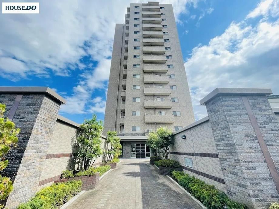 2LDK apartment in Yamagata, Yamagata - Photo 1