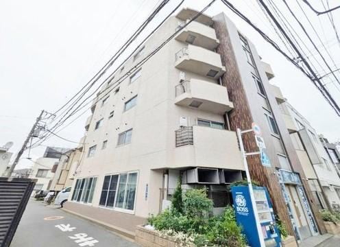 1LDK apartment in Kita Ward, Tokyo - Photo 1