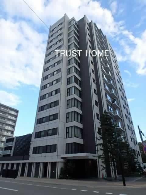 2LDK apartment in Chuo Ward, Sapporo, Hokkaido - Photo 1
