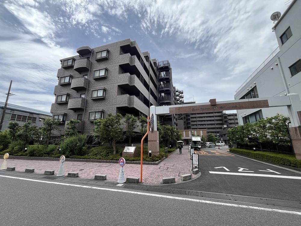 3LDK apartment in Ichikawa, Chiba - Photo 1
