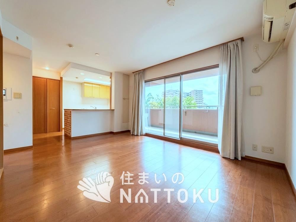 3LDK apartment in Hirakata, Osaka - Photo 1