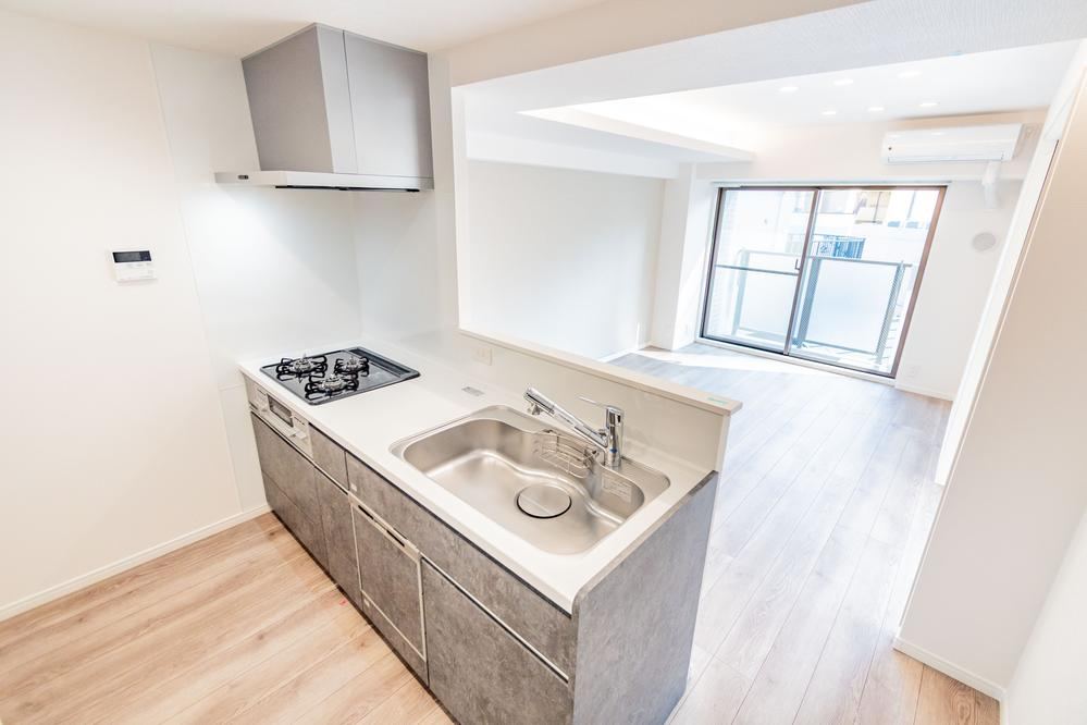 3LDK apartment in Kokubunji, Tokyo - Photo 1